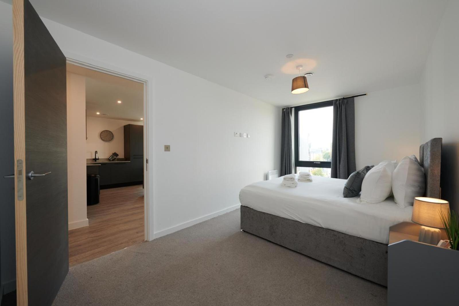 York Minster Icona 239 - Free Parking And Gym! Apartment Bagian luar foto