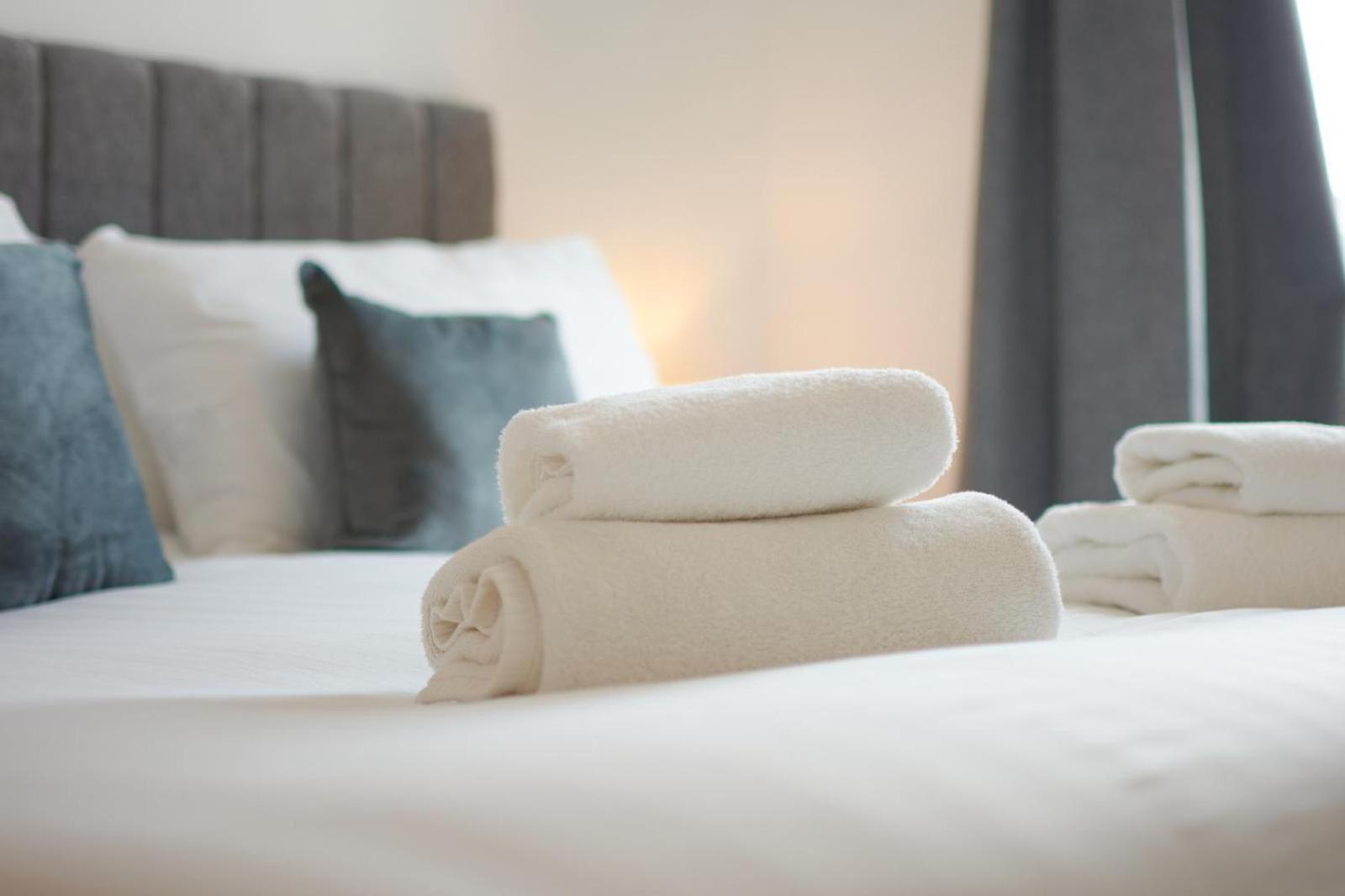 York Minster Icona 239 - Free Parking And Gym! Apartment Bagian luar foto