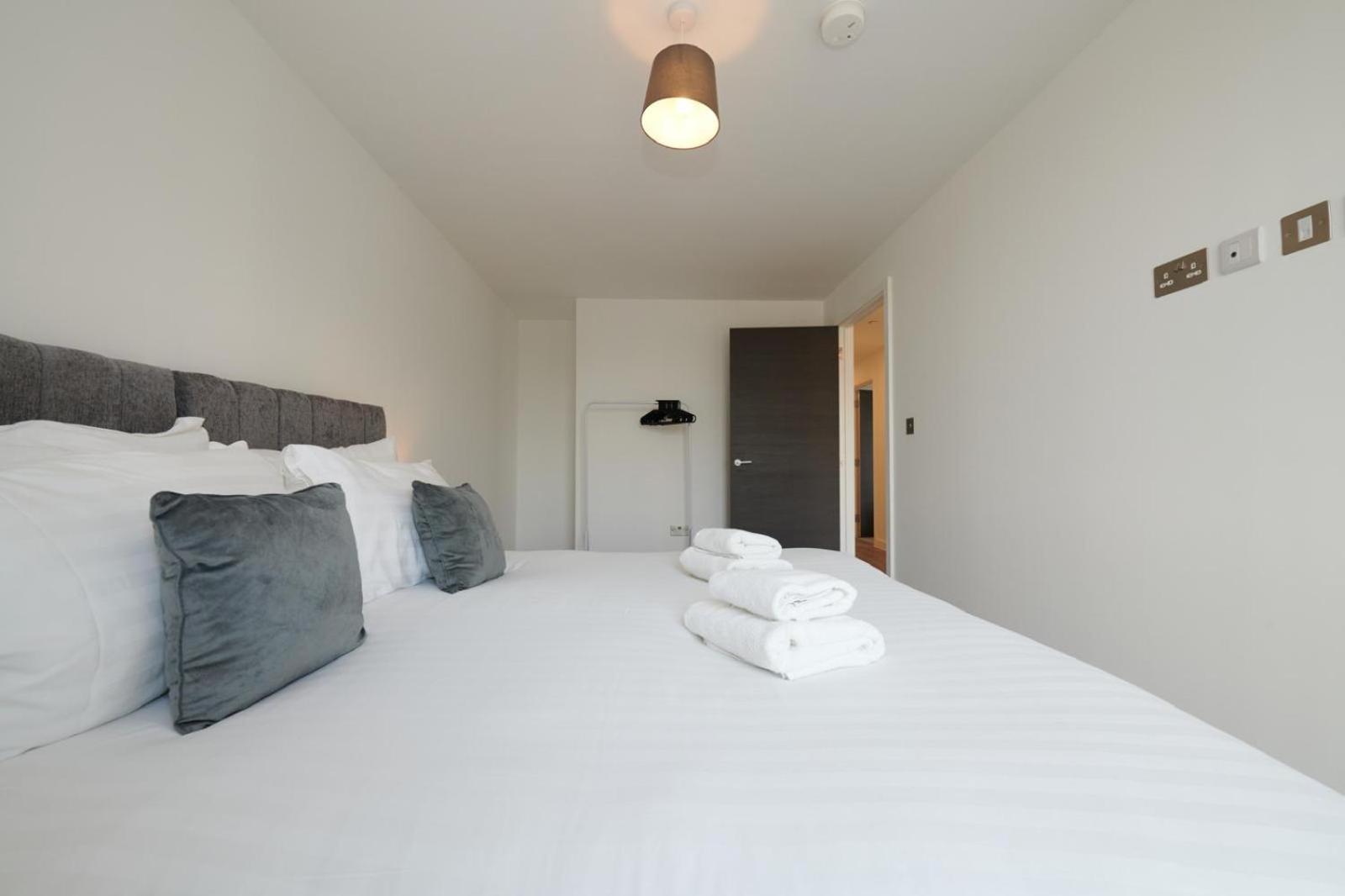 York Minster Icona 239 - Free Parking And Gym! Apartment Bagian luar foto