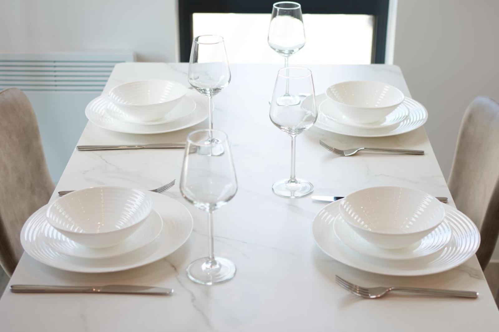 York Minster Icona 239 - Free Parking And Gym! Apartment Bagian luar foto